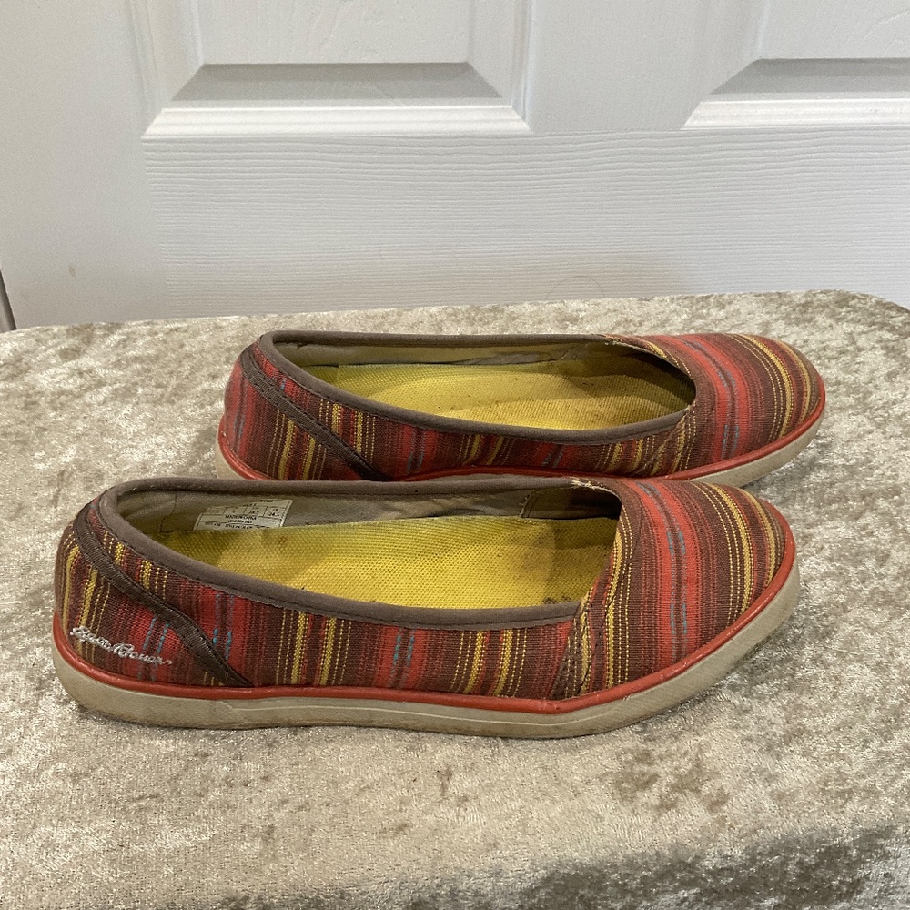 Eddie Bauer Brown and Red Stripe Slip On Flat Tennis Shoe, Size 7-1/2.